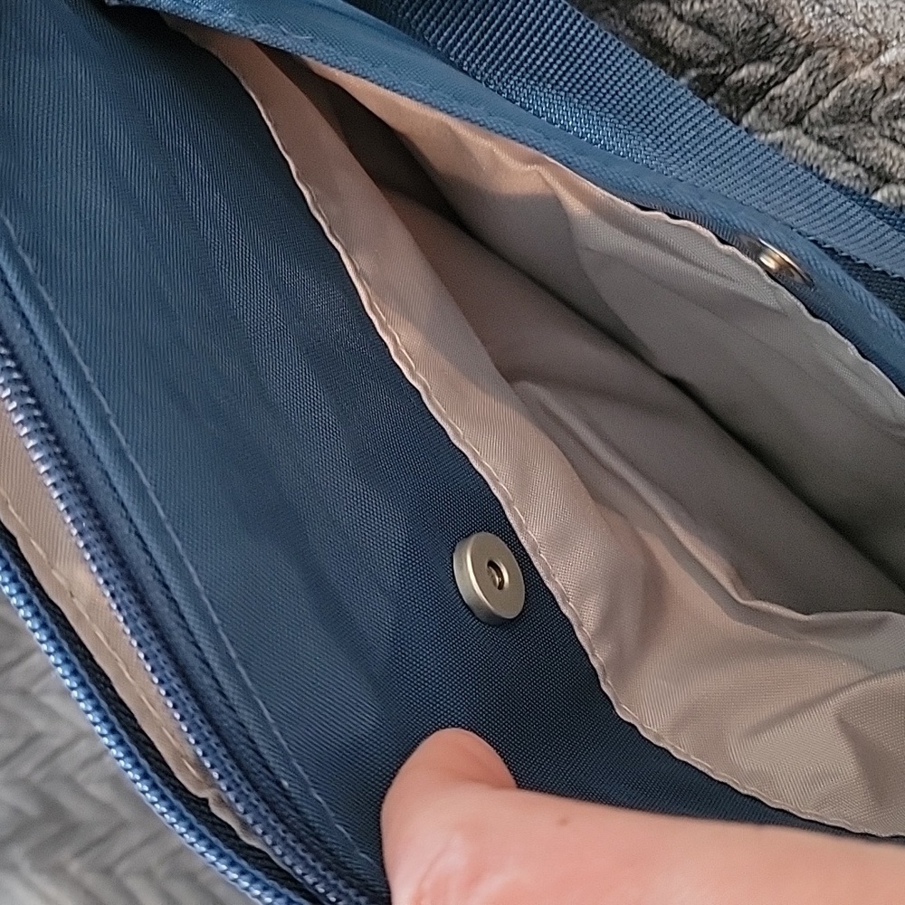 Nwot Baggallini Bag - Picture 5 of 7
